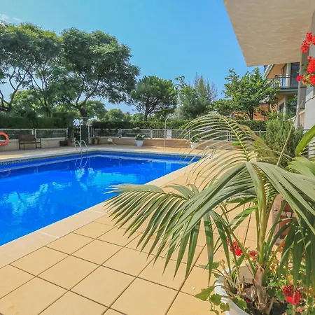 Torresol 2 15 - Only Families Apartment
